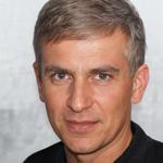 Stanislav Drako - webový vývojář, portrétová fotografie pořízená 25.05.2023. Zdroj: https://stanislav-drako.cz